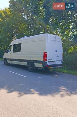 Микроавтобус Volkswagen Crafter 2012 в 