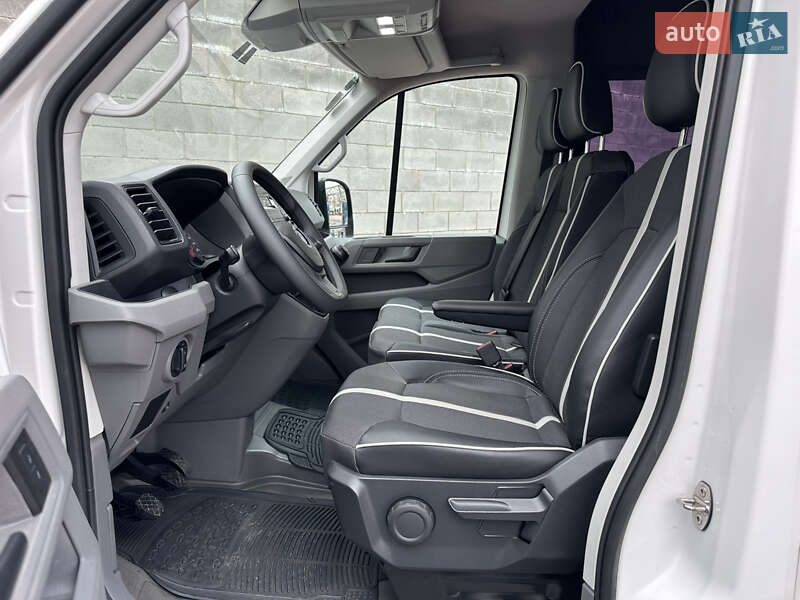 Грузопассажирский фургон Volkswagen Crafter 2018 в Ровно