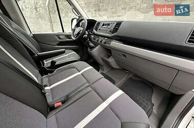 Грузопассажирский фургон Volkswagen Crafter 2018 в 