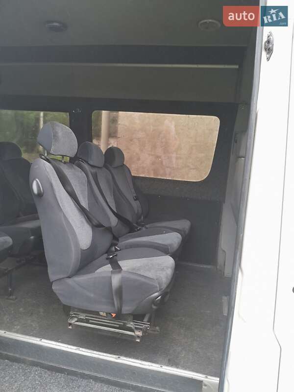 Микроавтобус Volkswagen Crafter 2006 в Новояворовске