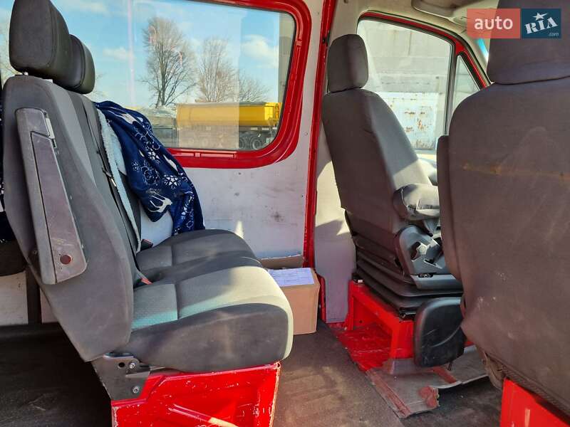 Вантажний фургон Volkswagen Crafter 2013 в Запоріжжі