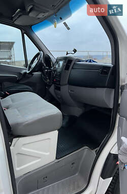 Грузовой фургон Volkswagen Crafter 2007 в 