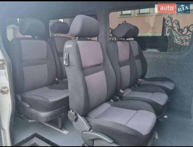 Микроавтобус Volkswagen Crafter 2011 в Тячеве