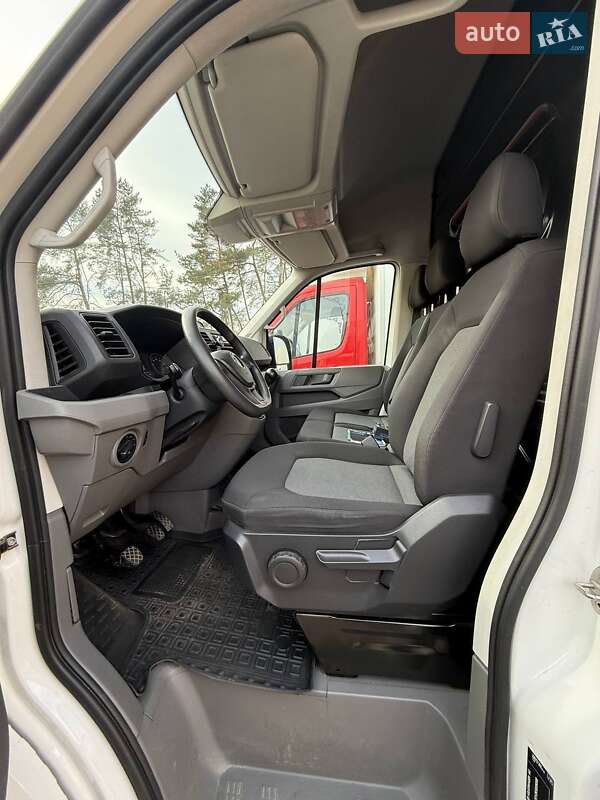 Грузовой фургон Volkswagen Crafter 2018 в Киеве