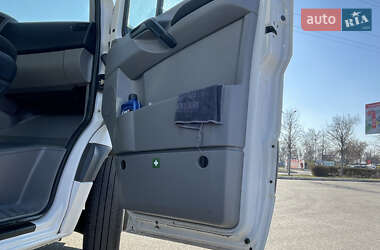 Грузовой фургон Volkswagen Crafter 2013 в 
