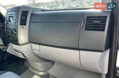 Грузовой фургон Volkswagen Crafter 2013 в 