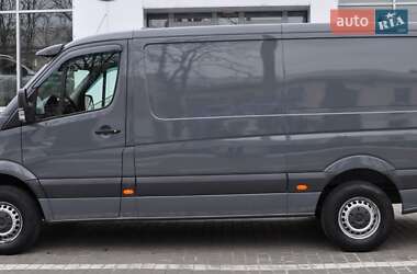 Вантажний фургон Volkswagen Crafter 2016 в 