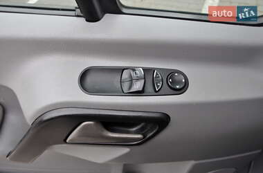 Вантажний фургон Volkswagen Crafter 2016 в 