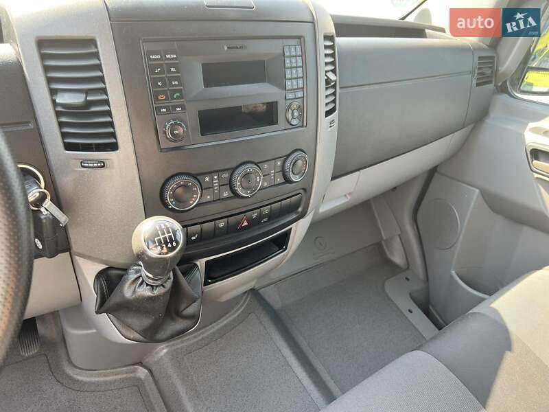 Туристический / Междугородний автобус Volkswagen Crafter 2015 в Лозовой фото 29 Туристический / Междугородний автобус Volkswagen Crafter 2015 в Лозовой