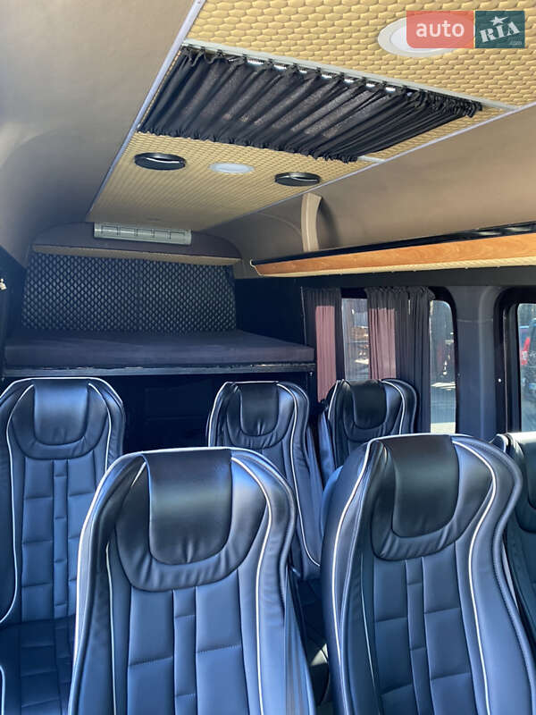Микроавтобус Volkswagen Crafter 2014 в Ровно