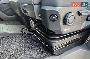 Грузовой фургон Volkswagen Crafter 2020 в 