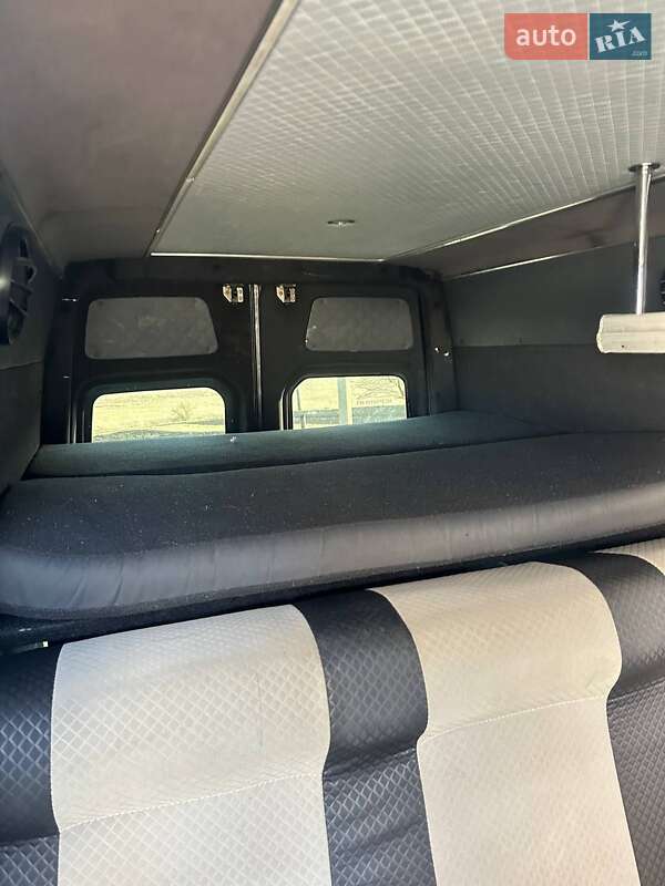 Микроавтобус Volkswagen Crafter 2008 в Шумске