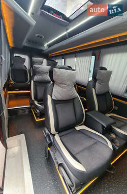 Другие автобусы Volkswagen Crafter 2012 в 