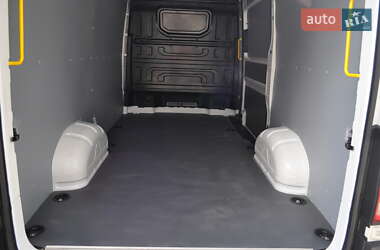 Грузовой фургон Volkswagen Crafter 2022 в 