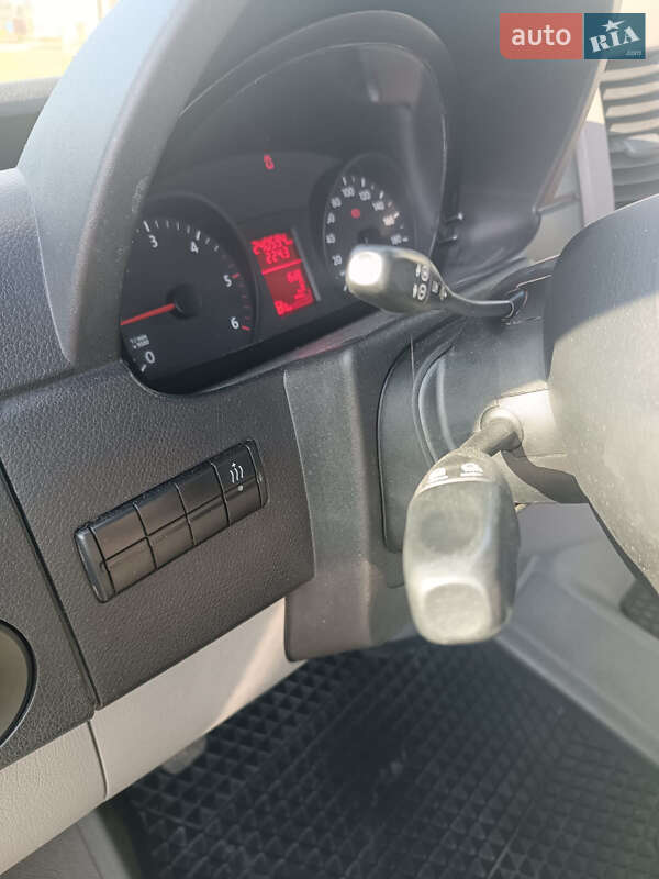 Вантажний фургон Volkswagen Crafter 2014 в Рожище