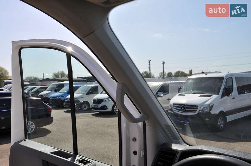Грузовой фургон Volkswagen Crafter 2021 в Киеве