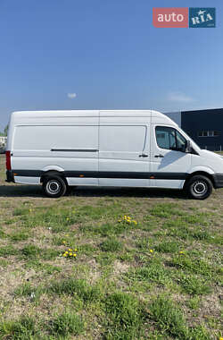 Грузовой фургон Volkswagen Crafter 2016 в Луцке