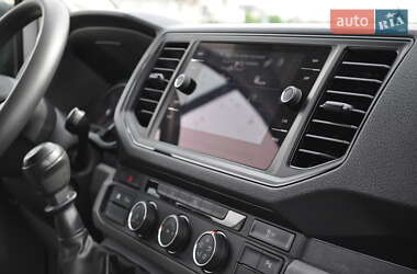 Грузовой фургон Volkswagen Crafter 2021 в 