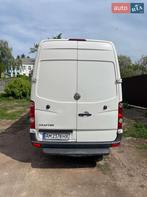 Грузовой фургон Volkswagen Crafter 2016 в Овруче
