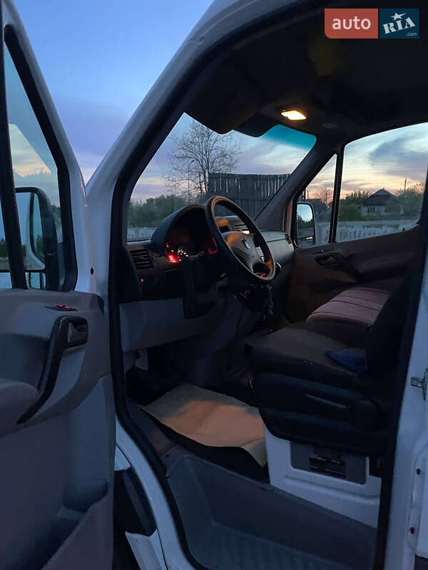 Грузовой фургон Volkswagen Crafter 2016 в Овруче