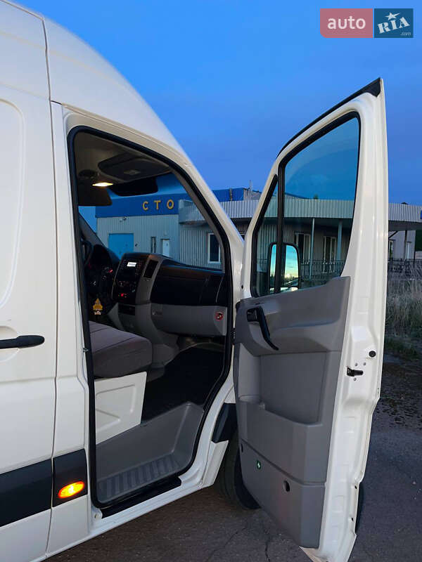 Грузовой фургон Volkswagen Crafter 2016 в Овруче