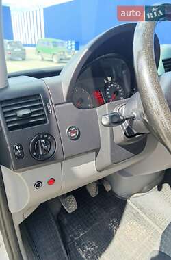 Грузовой фургон Volkswagen Crafter 2013 в 