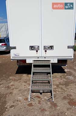 Грузовой фургон Volkswagen Crafter 2011 в 