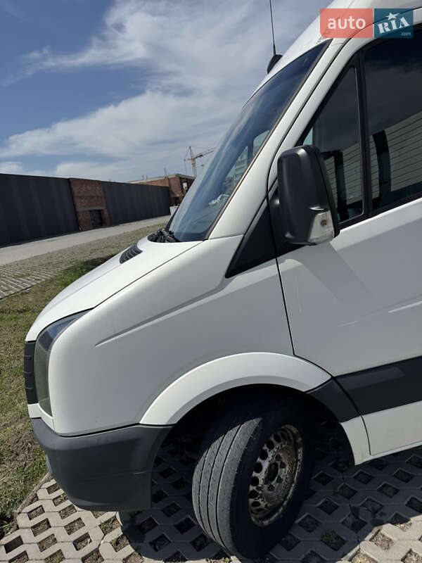 Вантажний фургон Volkswagen Crafter 2016 в Хмельницькому