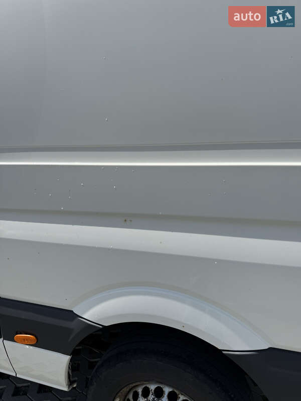 Вантажний фургон Volkswagen Crafter 2016 в Хмельницькому