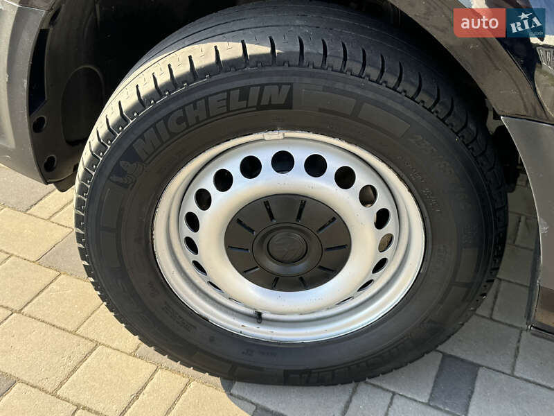 Вантажний фургон Volkswagen Crafter 2019 в Ковелі
