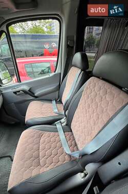 Вантажопасажирський фургон Volkswagen Crafter 2015 в 
