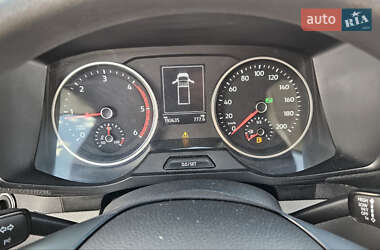 Вантажний фургон Volkswagen Crafter 2020 в 