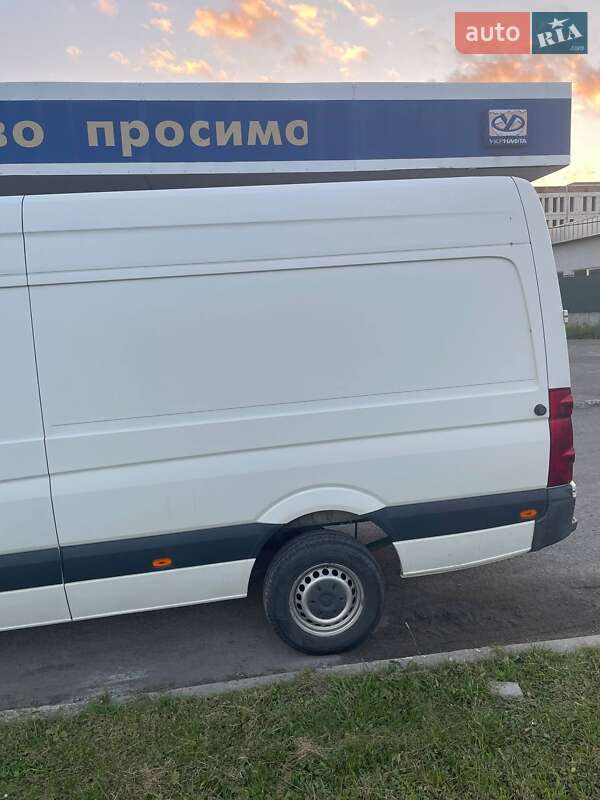 Грузовой фургон Volkswagen Crafter 2016 в Николаеве