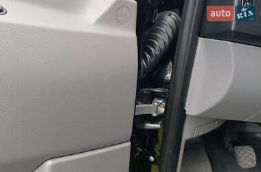 Грузовой фургон Volkswagen Crafter 2016 в 