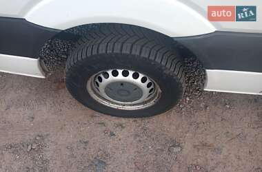 Вантажний фургон Volkswagen Crafter 2015 в 