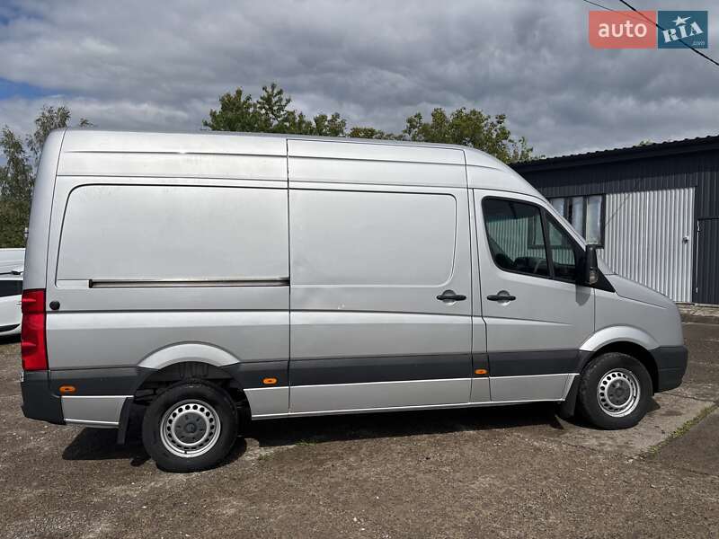 Грузовой фургон Volkswagen Crafter 2016 в Нововолынске