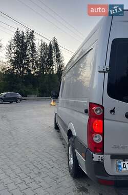 Грузовой фургон Volkswagen Crafter 2012 в 
