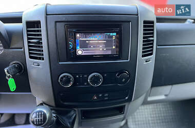 Вантажний фургон Volkswagen Crafter 2014 в 