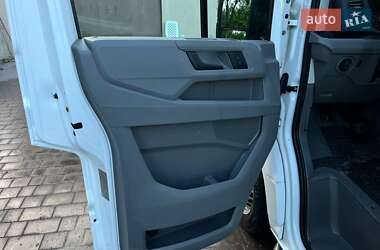 Вантажний фургон Volkswagen Crafter 2020 в 