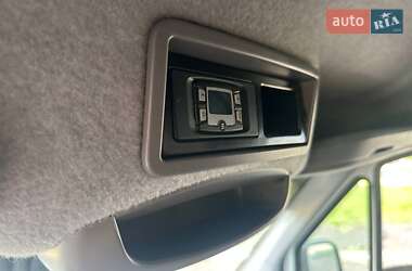 Грузовой фургон Volkswagen Crafter 2012 в 
