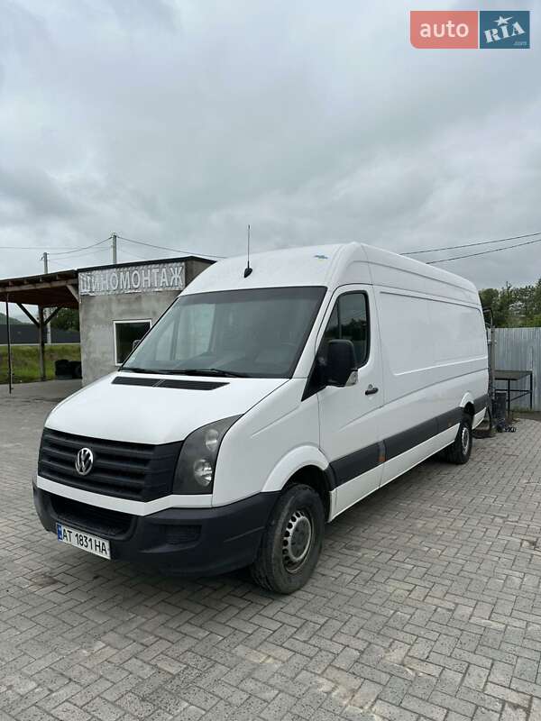 Вантажний фургон Volkswagen Crafter 2013 в Івано-Франківську