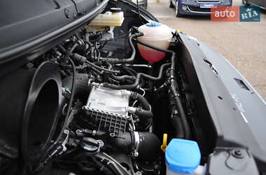 Вантажний фургон Volkswagen Crafter 2020 в 