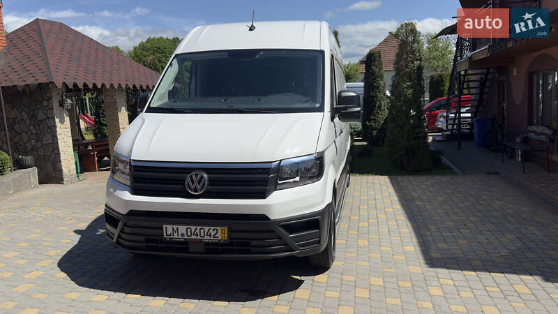 Вантажний фургон Volkswagen Crafter 2017 в Сваляві
