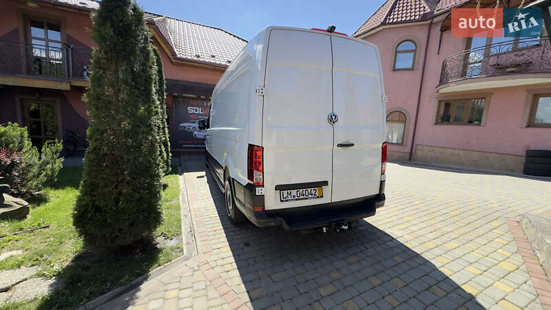 Вантажний фургон Volkswagen Crafter 2017 в Сваляві