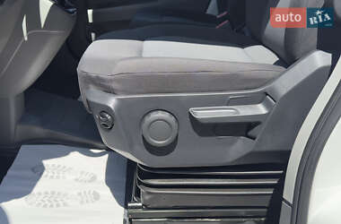 Грузовой фургон Volkswagen Crafter 2017 в 