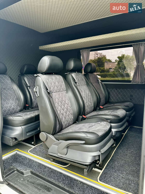 Мікроавтобус Volkswagen Crafter 2017 в Житомирі