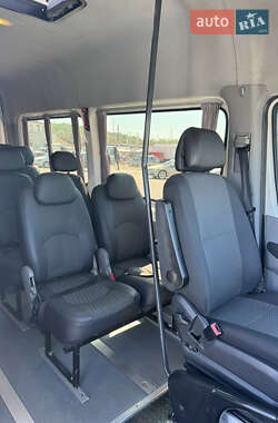 Микроавтобус Volkswagen Crafter 2012 в 