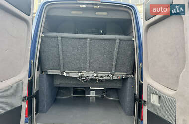 Туристический / Междугородний автобус Volkswagen Crafter 2012 в 