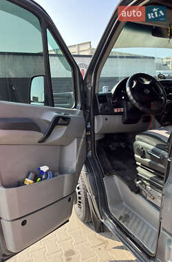 Грузовой фургон Volkswagen Crafter 2013 в 