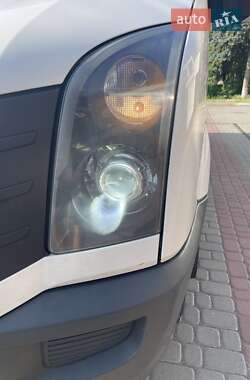 Грузовой фургон Volkswagen Crafter 2015 в 